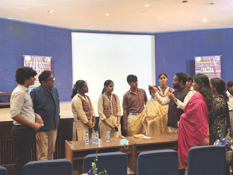 Expressions India: Mindsmart 2025: A three part hands on participatory series: Session 2 - Click to Enlarge