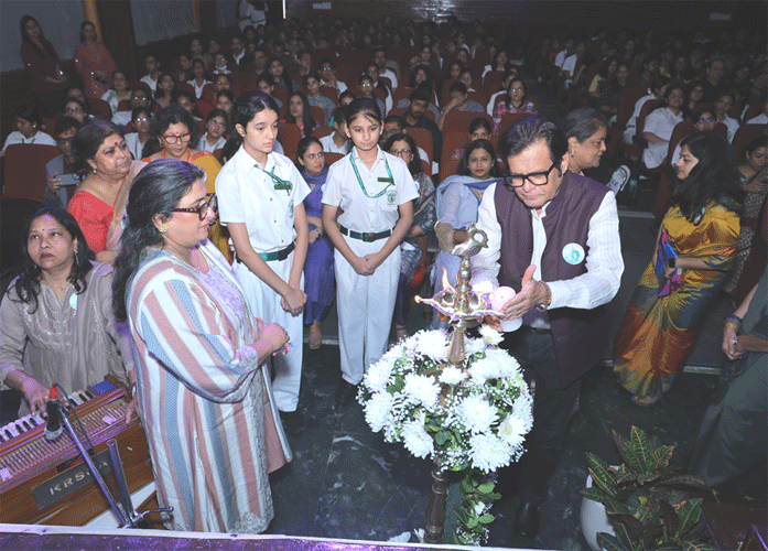 Expressions India: World Mental Health Day Celebration at DPS Faridabad - Click to Enlarge